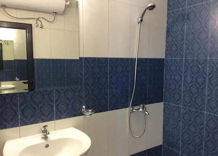 Flower Street Provides With Free Wifi, Air Conditioning Casa vacanze